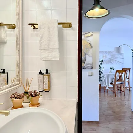 Casa Paraiso, Big Terass With Amazing Sea View * Lagos